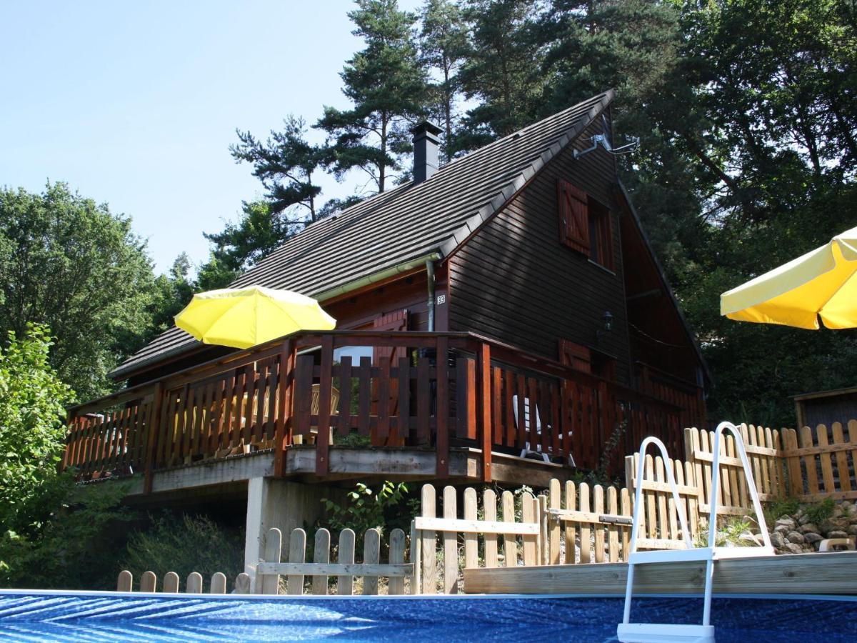 Pretty Chalet In Beaulieu With Private Pool Exterior photo