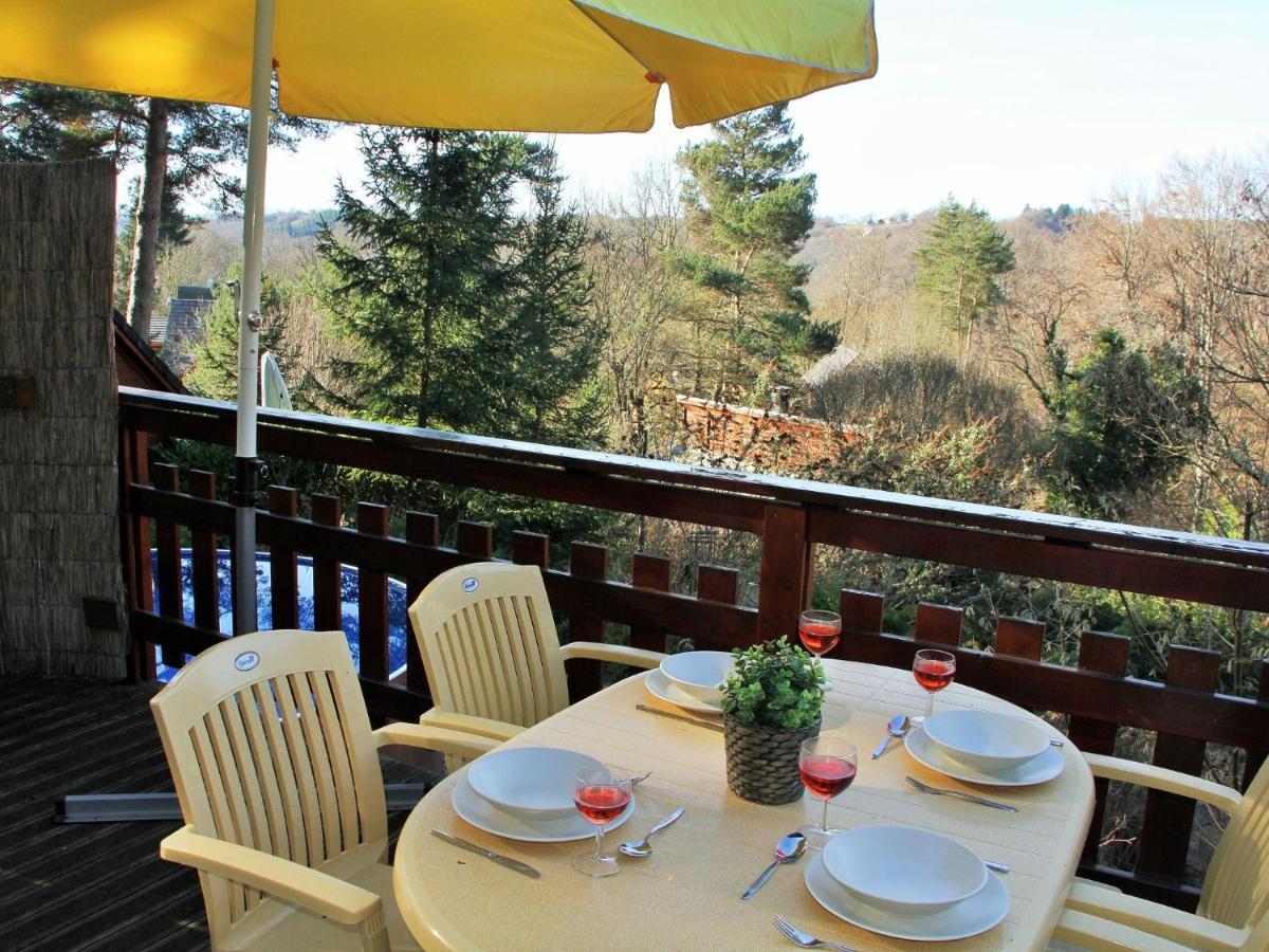 Pretty Chalet In Beaulieu With Private Pool Exterior photo